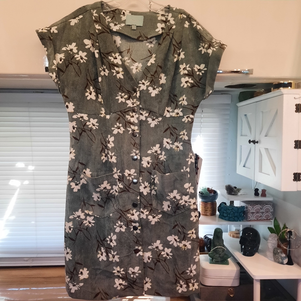Skies Are Blue Floral Corduroy Dress Medium